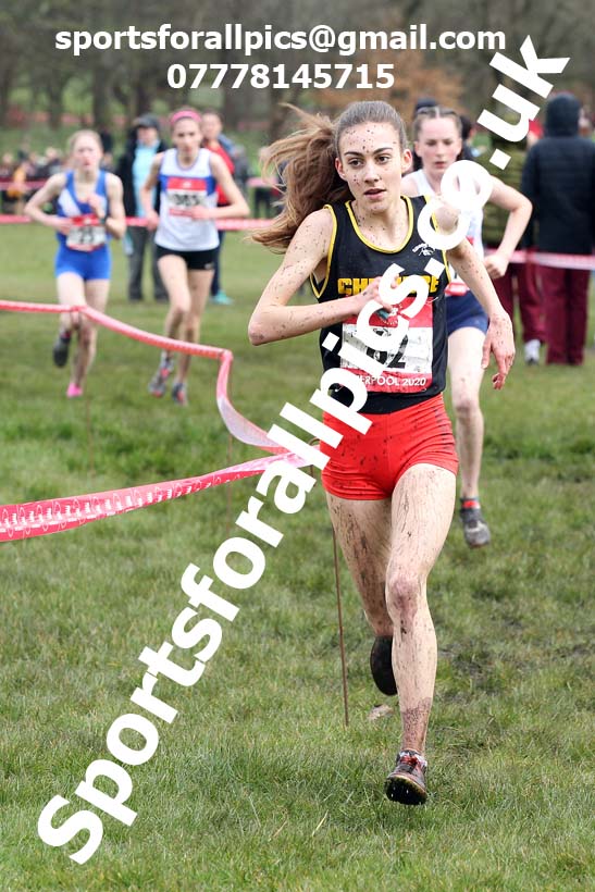 Intermediate girls, 2020 New Balance English Schools Champs., Sefton Park, Liverpool. Photo: David T. Hewitson/Sports for All Pics
